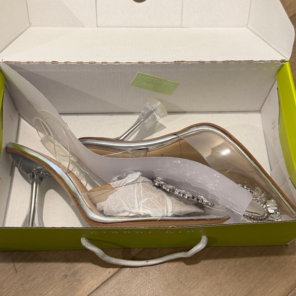 Gianni Bini Clear Crystal Embellished Pointed Toe Heels - Picture 2 of 2